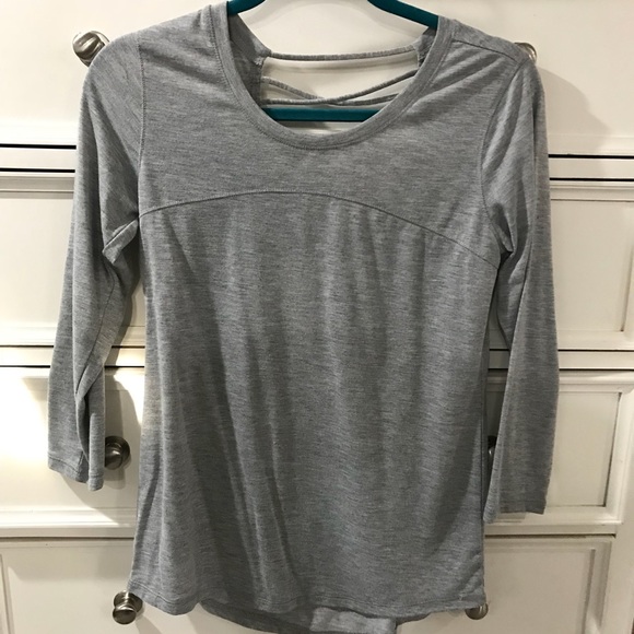 RNX grey shirt with cross cross back - Picture 2 of 2